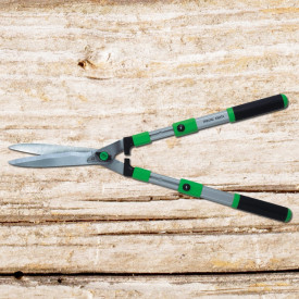 Foarfecă pentru gard viu