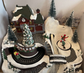 Sat de Crăciun în mișcare cu lumini LED