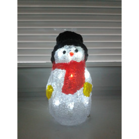 Om de zăpadă cu LED-uri