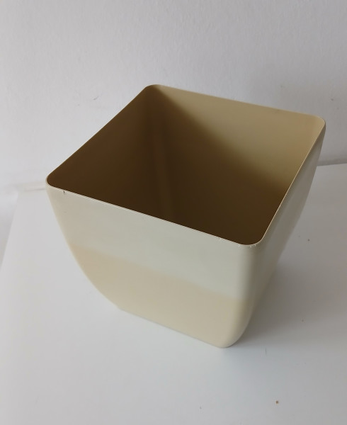 Coubi ghiveci din plastic , 19 cm bej