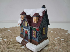 Căsuţă luminoasă de Crăciun